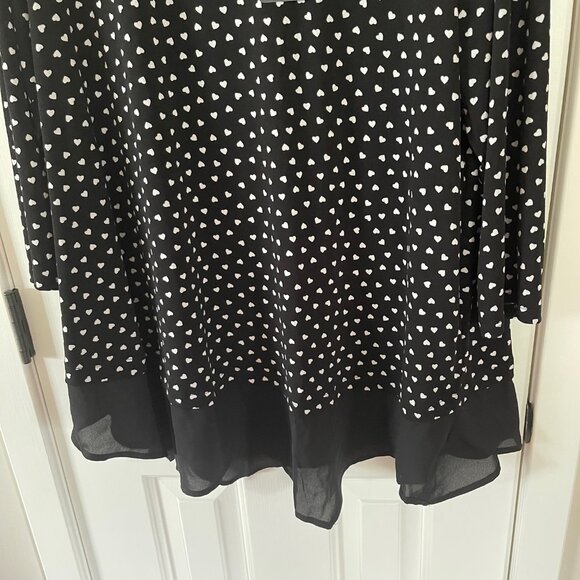 New Adrianna Papell Plus Black and Ivory Heart Print Blouse Size 3X - Picture 9 of 16